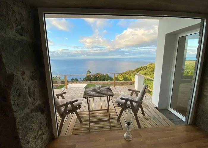 Craftsman's House * Nordeste (Azores)